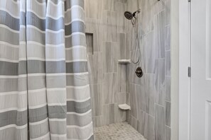 Hair dryer, towels - Pet Friendly Retreat: Ocean and Sound Views, Steps to the Beach! (Sneads Ferry)