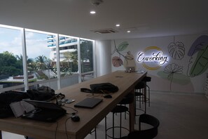 Meeting facility