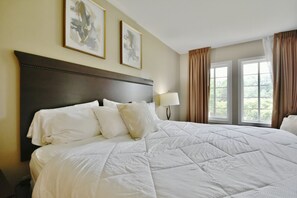 1 chambre, bureau, fer et planche à repasser, Wi-Fi