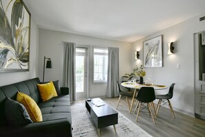 Smart-tv en een open haard