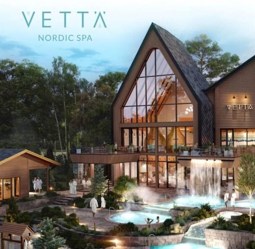 Jacuzzi Suite with full kitchen