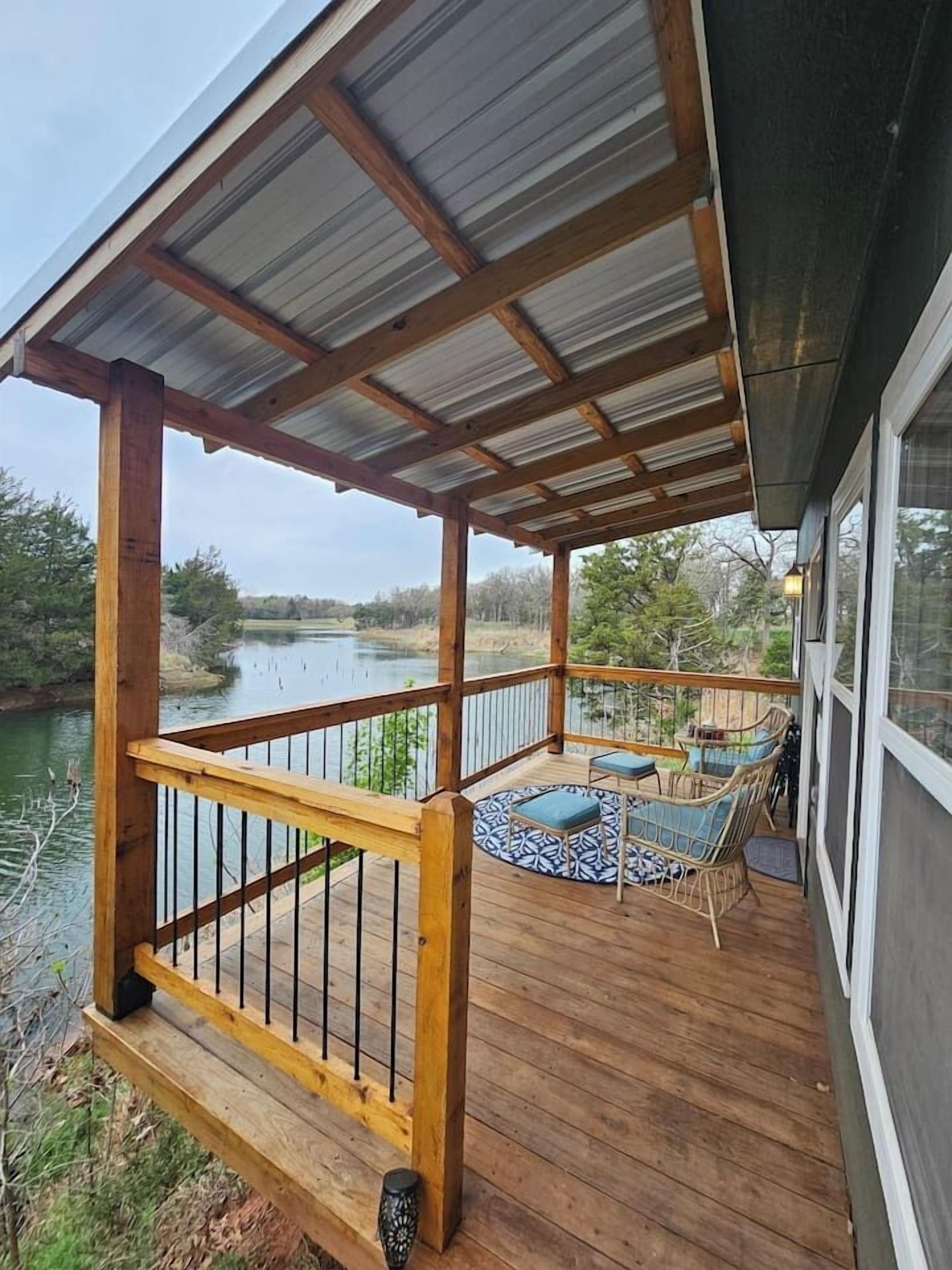The Wren’s Nest<br>Lake Cottage