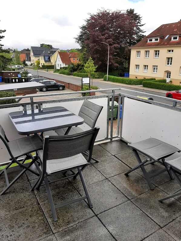 Outdoor dining - Gemütliche Ferienwohnung in Sahlenburg. Für die Ganze Familie! (Cuxhaven)