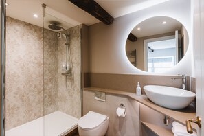 Double Room (Room 1 First Floor)