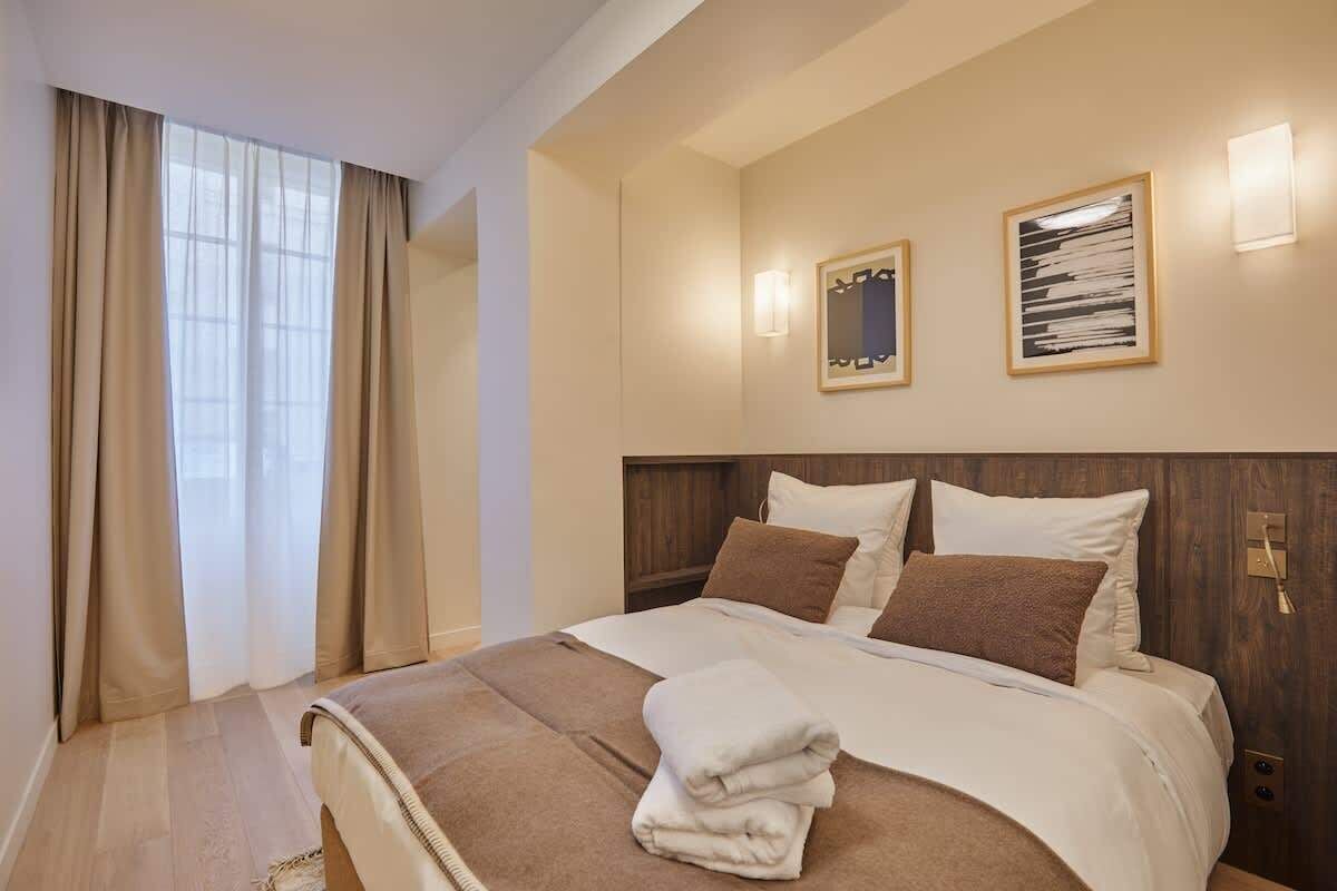 2 soverom, strykejern/-brett, reiseseng for barn og wi-fi (inkludert)