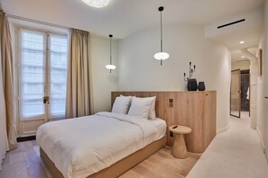 1 chambre, bureau, fer et planche à repasser, Wi-Fi gratuit