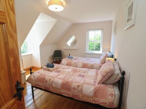 4 bedrooms, WiFi