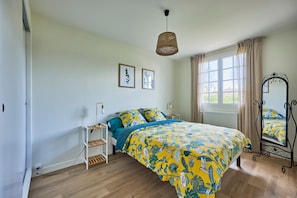 3 dormitorios, tabla de planchar con plancha, wifi gratis