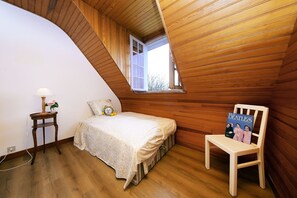 4 Schlafzimmer, Bügeleisen/Bügelbrett, kostenloses WLAN, Bettwäsche