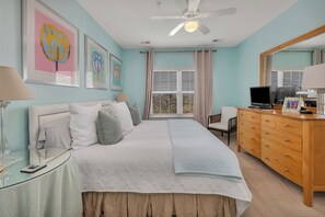 4 slaapkamers, een strijkplank/strijkijzer, gratis wifi, beddengoed