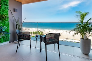 Family Apartment, 2 Bedrooms, Ocean View | Balcony