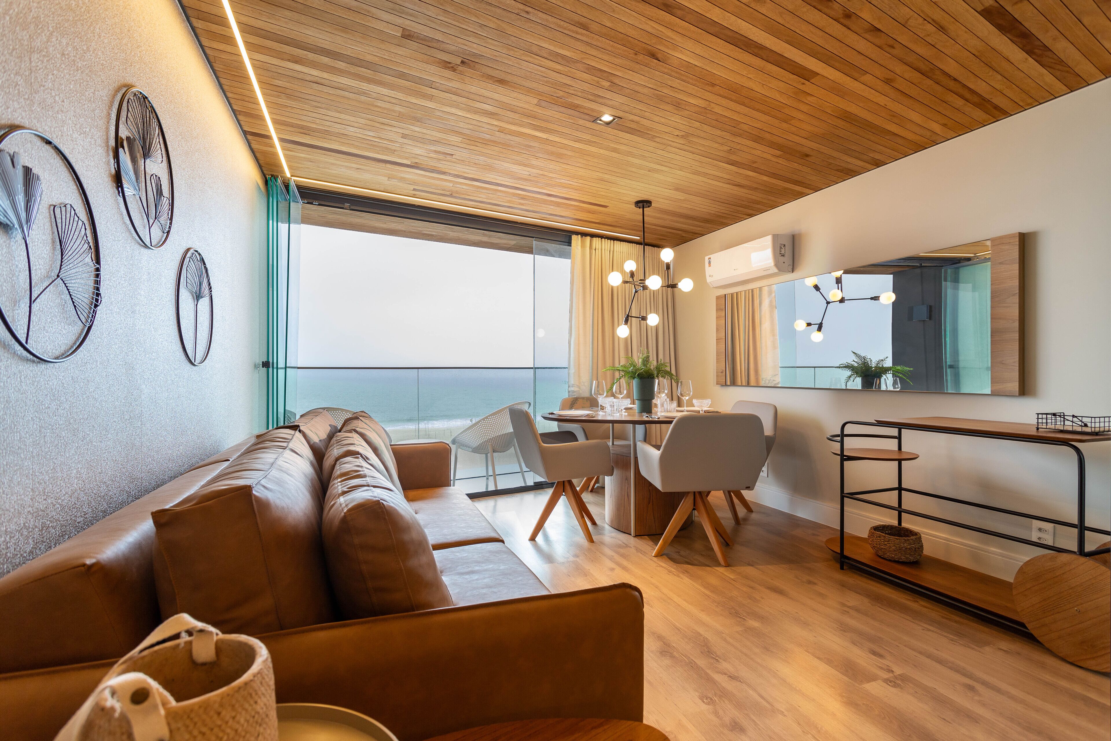Design Apartment, 2 Bedrooms, Ocean View | Living area