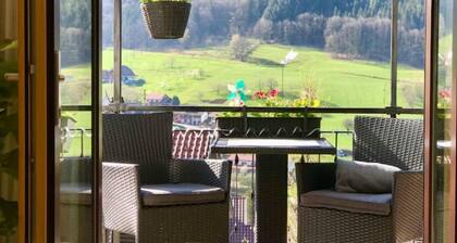 Studio Nichoir Avec Balcon et Jardin