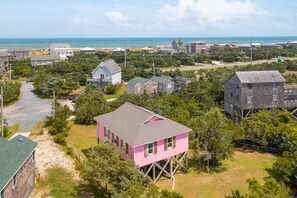 Exterior - Cozy pet-friendly home in Avon! (Avon)