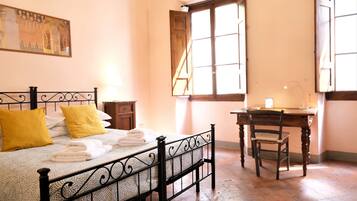 1 habitación, sábanas de algodón egipcio y ropa de cama de alta calidad