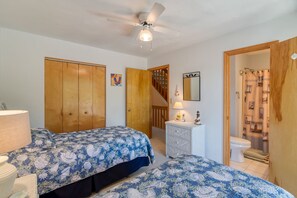 2 bedrooms, Internet, bed sheets