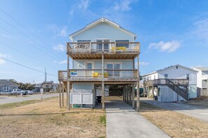 Exterior - Centrally-located oceanside home in Kill Devil Hills w/ community pool access (Kill Devil Hills)