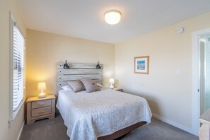 4 bedrooms, Internet, bed sheets