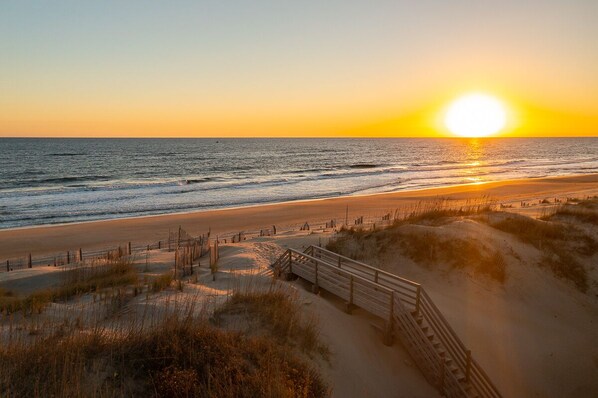 Beach - Oceanside home in South Nags Head w/ hot tub just 200' from the beach! (South Nags Head)