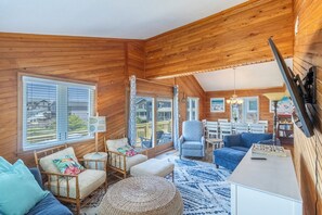 TV, DVD player - Oceanside home in South Nags Head w/ hot tub just 200' from the beach! (South Nags Head)