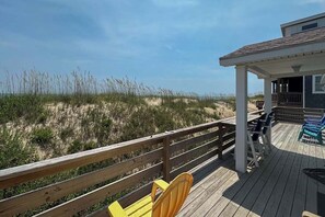 Terrace/patio - Oceanfront KDH home with incredible ocean & sunrise views! (Kill Devil Hills)