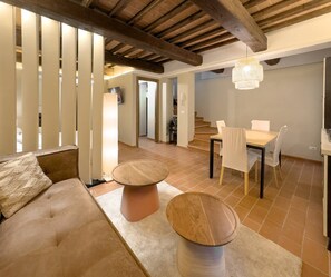 Interior - Prestigious Home: Pool, Gazebo, and Stellar Views (Volterra)