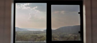 Secluded Tiny Home Hideaway w/ Scenic Views & Cozy Firepit