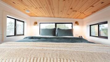 1 habitación y ropa de cama
