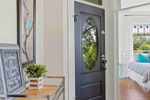 3 chambres, fer et planche à repasser, Wi-Fi gratuit, draps fournis