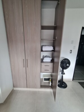 Safe - 506 Moderno Aparta-Suite en Versalles Tipo Loft - Cali Tower Suites & Lofts (Cali)