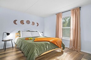 2 habitaciones, tabla de planchar con plancha y wifi gratis 