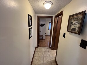 Interior - Pappaw's Fishing Pad #1 (Bluff City)