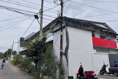 OYO 93858 Kost Reski 2 Near Tugu Perbatasan Takalar - Gowa