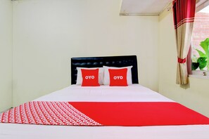 Quarto casal luxo | Wi-Fi de cortesia, roupa de cama