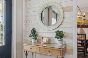 Interior - Modern Pool Home, Central to Beach and Downtown (Seminole)