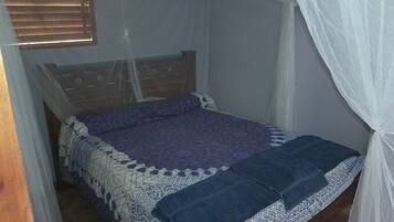 1 makuuhuone, työpöytä, ilmainen Wi-Fi, vuodevaatteet