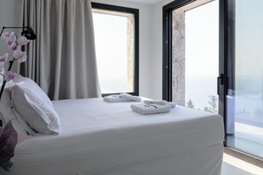 2 bedrooms, soundproofing, iron/ironing board, free WiFi - Mandevilla Hillside Luxury Villas (Lefkada)