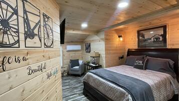 1 habitación, tabla de planchar con plancha, wifi gratis y ropa de cama