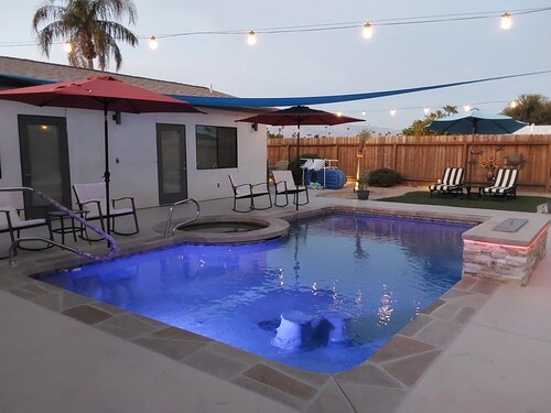 Guesthouse Poolside Suite 700sf 1 BR/2 BA/LR