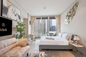Iron/ironing board, free WiFi, bed sheets - Feel at Home | Marina View Studio w/ Balcony (Dubai)