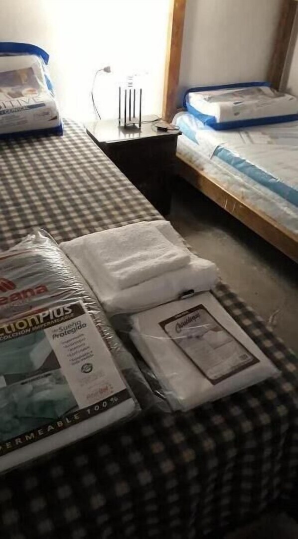 2 chambres, bureau, Wi-Fi, draps fournis