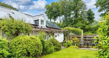 Upper Cottage, Newcastle Emlyn