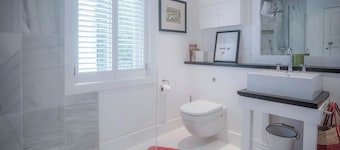 Ty Y Mor, Aberporth - Two Bedroom Cottage, Sleeps 4