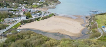 Ty Y Mor, Aberporth - Two Bedroom Cottage, Sleeps 4