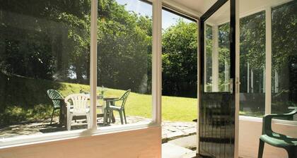 Garden Cottage, Newcastle Emlyn