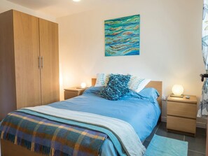 1 chambre, literie fournie