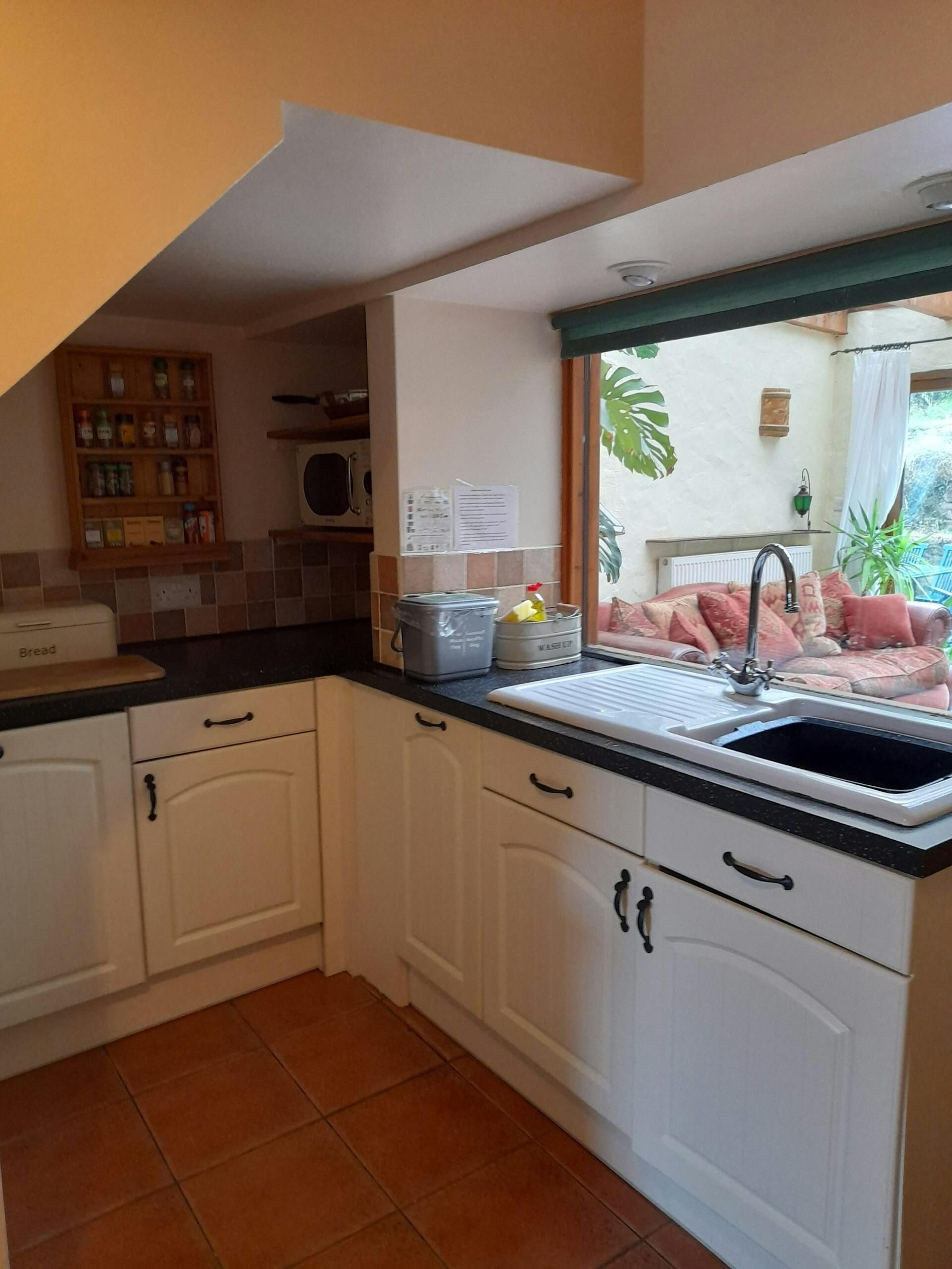 Fridge, microwave, dishwasher, toaster