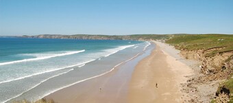 Skomer View, Solva - Two Bedroom Apartment, Sleeps 4