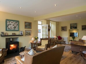 TV, fireplace, DVD player - Min y Mor, Newport - Five Bedroom Cottage, Sleeps 10 (Newport)