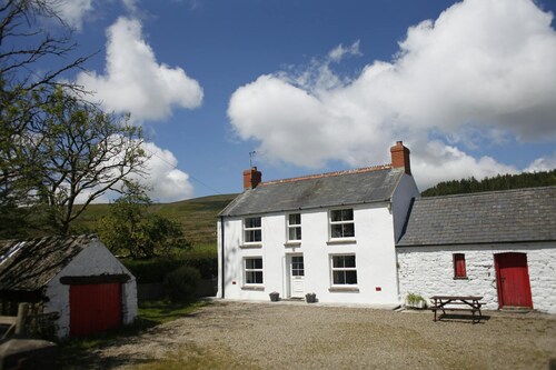 Mynydd Crwn Bach, Clynderwen